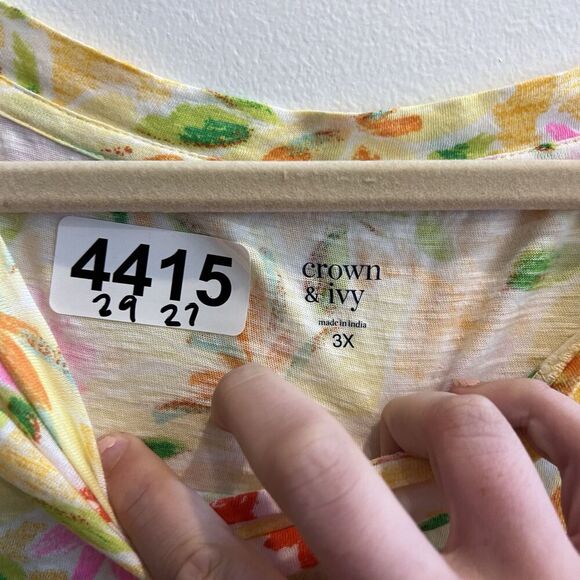 Crown & Ivy Women Plus Size 3X Floral Top Soft Spring Shirt Ruffle Sleeves - Picture 3 of 6